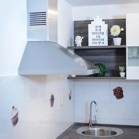 Ema Apartment